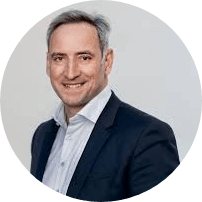 اسم المشرف العام